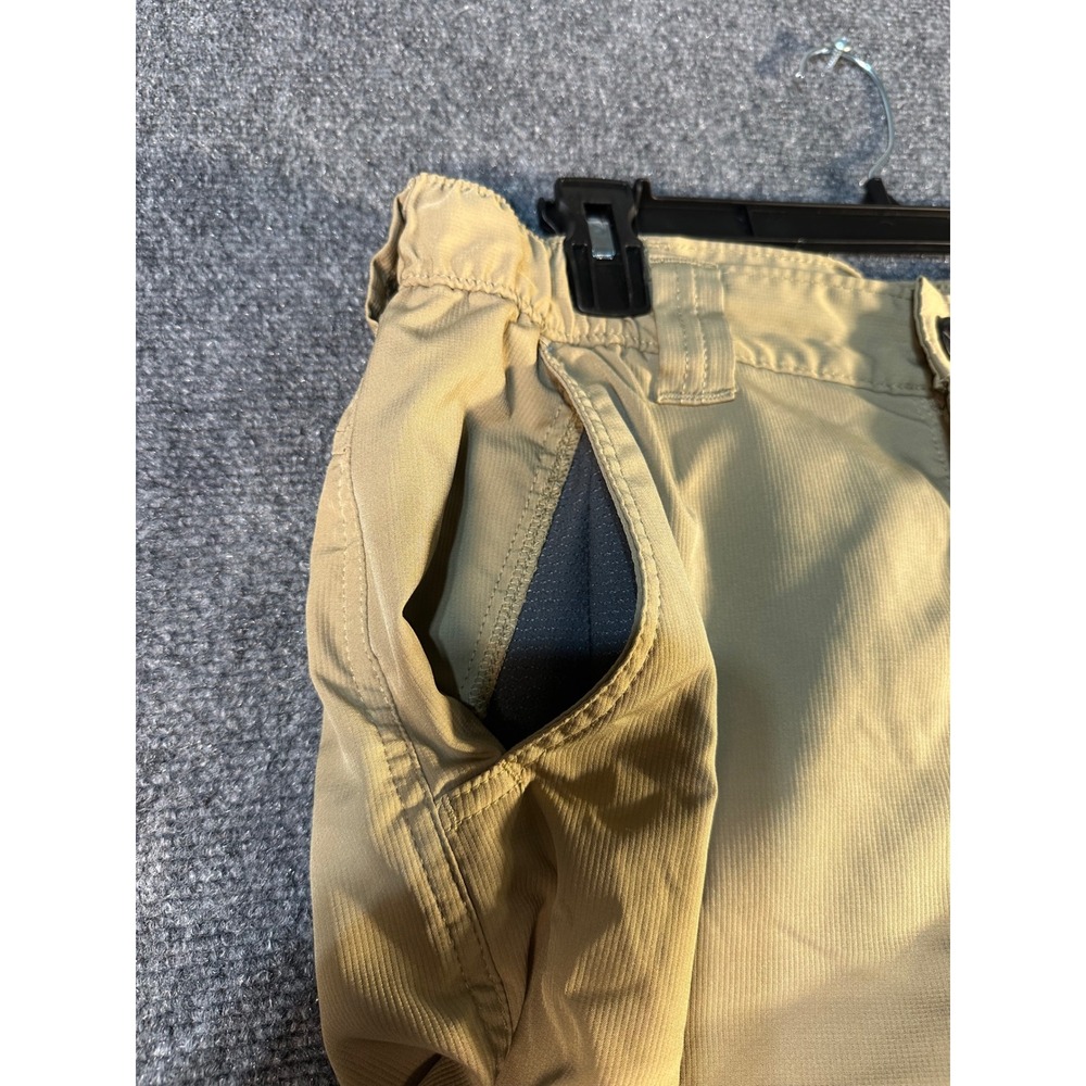 Wrangler Mens Outdoor Performance Shorts Khaki Tan Size 32 Hiking Utility - Picture 9 of 12